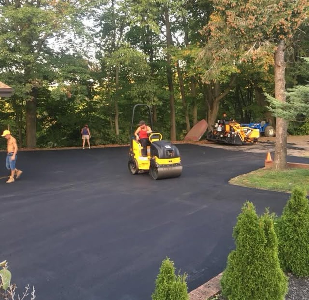 Sealcoated asphalt driveway in Erie, PA